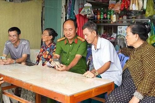 Phát động 60 ngày đưa kỹ năng số đến từng người dân