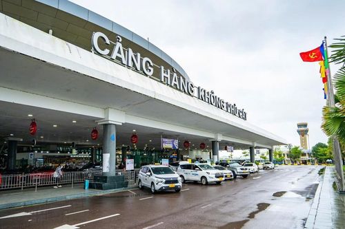 Từ chuyến bay charter 'mở đường' đến bài toán giữ khách quốc tế