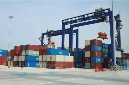 WTO nâng dự báo tăng trưởng thương mại toàn cầu