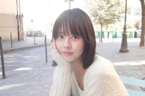 'Ngọc nữ' Kim So Hyun tiết lộ sở thích ít ai biết, đi ăn bị nhà hàng từ chối
