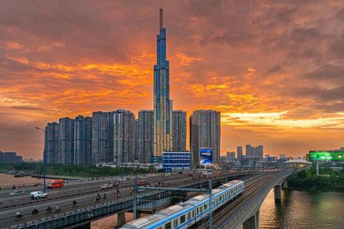 Bắt tay hai ông lớn Đức và Pháp, tỷ phú Phạm Nhật Vượng quyết 'cách mạng' ngành đường sắt Việt Nam theo cách đáng tiền nhất