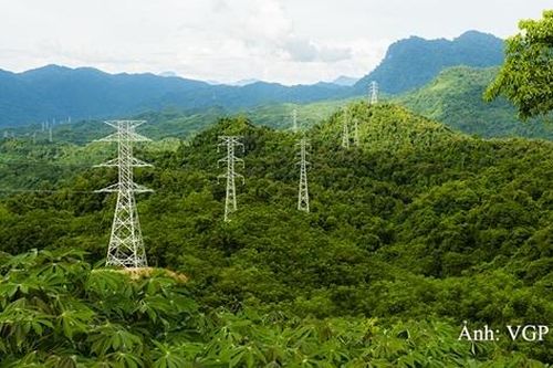 Hợp tác năng lượng mở rộng không gian phát triển Việt Nam - Lào
