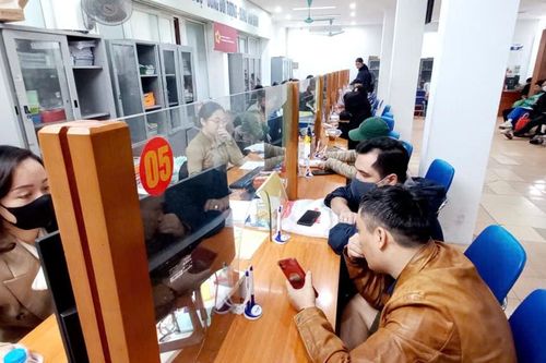 Số người hưởng bảo hiểm xã hội một lần giảm mạnh