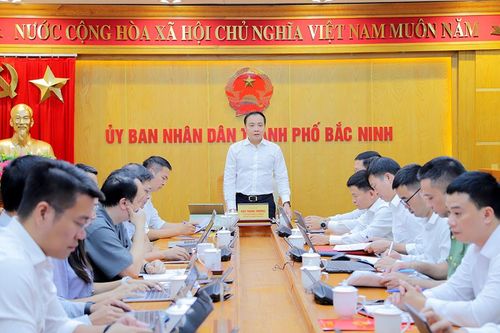 Bắc Ninh trao đổi kinh nghiệm, tháo gỡ vướng mắc về khoa học công nghệ và chuyển đổi số