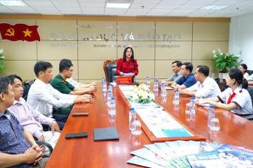 Phát động Cuộc thi 'Em yêu biển, đảo quê hương'