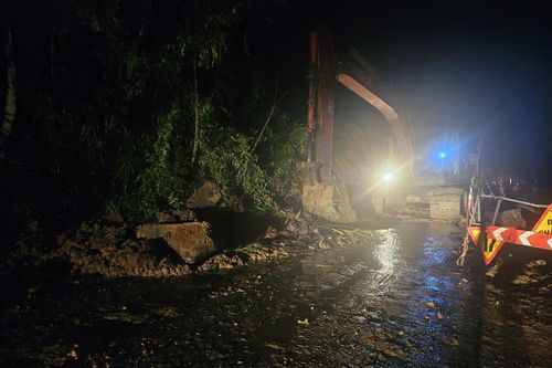 Chủ động ứng phó lũ quét, sạt lở đất, sụt lún đất do mưa lũ