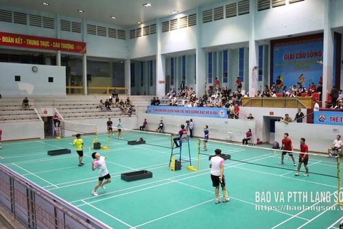 Hơn 110 vận động viên tranh tài môn cầu lông tại Đại hội Thể dục thể thao tỉnh lần thứ X