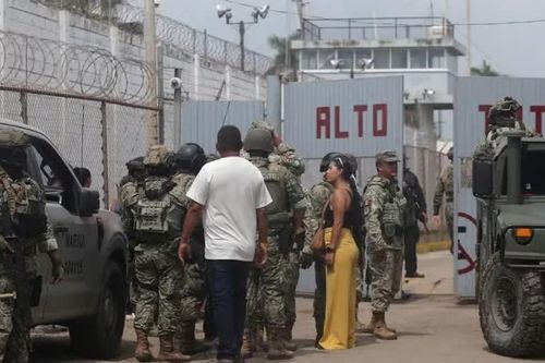 Bạo loạn tại nhà tù Mexico, 10 người chết, 16 người bị thương