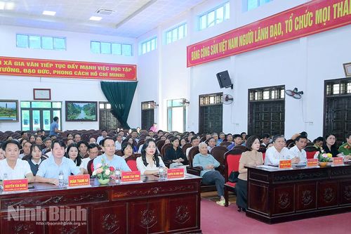 Xã Gia Vân tổ chức hội nghị đối thoại giữa người đứng đầu cấp ủy, chính quyền với MTTQ và Nhân dân