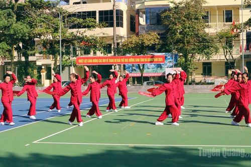 Thích ứng với già hóa dân số
