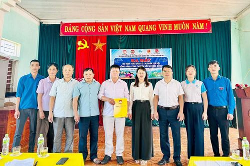 Ra mắt mô hình 'Khu dân cư, chi đoàn, chi hội đồng hành cùng chuyển đổi số cộng đồng' tại Hòa An