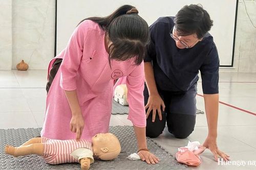 Trang bị kỹ năng sơ, cấp cứu cho giáo viên mầm non