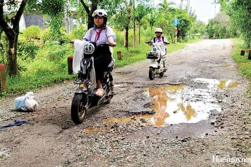 Tỉnh lộ 9 và 17, những cung đường nhiều nỗi lo