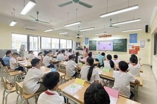 Nghiêm cấm trường học thu tiền hoạt động giáo dục tăng cường