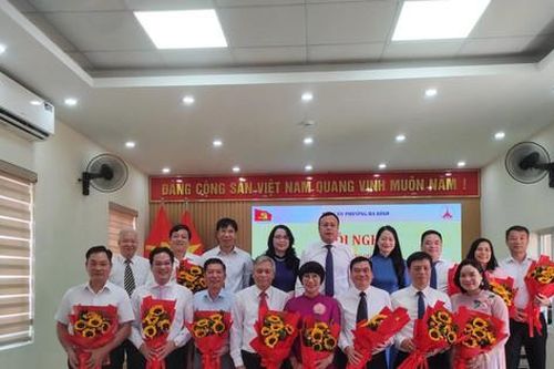 Đảng bộ phường Ba Đình kiện toàn tổ chức chi bộ trực thuộc