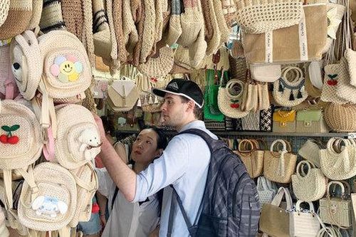 Tạo điểm đến để du khách 'tiêu tiền' tại Việt Nam