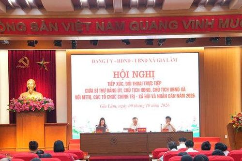 Lãnh đạo xã Gia Lâm đối thoại với đại diện Mặt trận Tổ quốc và nhân dân