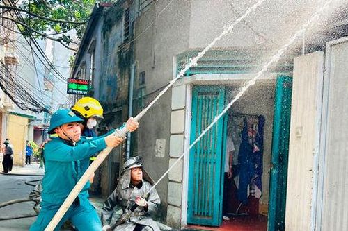 Phường Hoàng Mai xây dựng 'lá chắn' an toàn phòng cháy, chữa cháy từ cơ sở