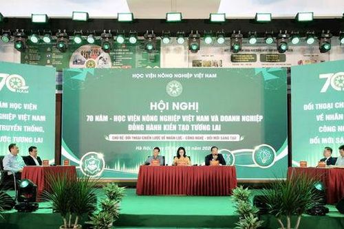 Gắn kết nhà trường - doanh nghiệp: Đào tạo nhân lực từ nhu cầu thực tiễn