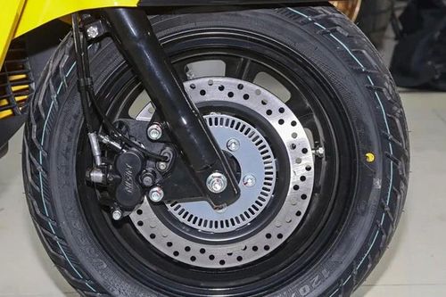 Trang bị ngang SH, xe ga 150cc giá 58 triệu đồng thiết kế cổ điển phanh ABS 2 kênh, TCS chắc chắn người mua sẽ thích nếu về Việt Nam