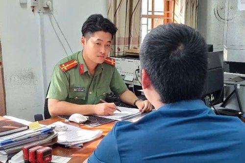 Bị xử phạt vì bình luận trái chiều, xúc phạm danh dự tổ chức, cá nhân từ trang phản động