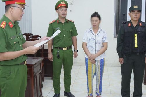 Khởi tố chủ trại heo và đồng phạm vì sử dụng chất tạo nạc quy mô lớn