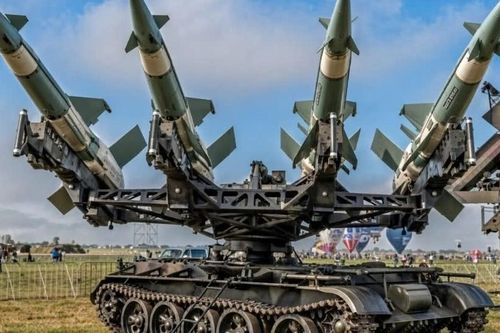 Nga 'đánh thức' tên lửa Pechora S-125 từng hạ tiêm kích tàng hình Mỹ