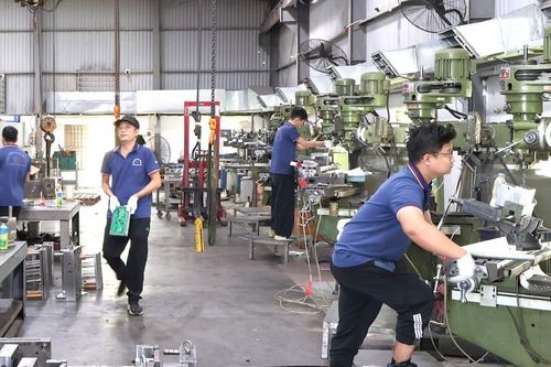 Hàng loạt doanh nghiệp vi phạm quy định về khám sức khỏe cho người lao động
