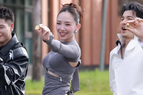 Running Man Vietnam 2026 tập 11: Tóc Tiên, Văn Mai Hương 'chị em tương tàn'