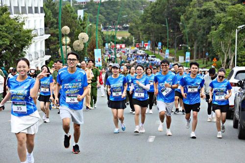 Lâm Đồng: Hơn 6.500 người tham gia Ngày hội toàn dân tập luyện thể thao