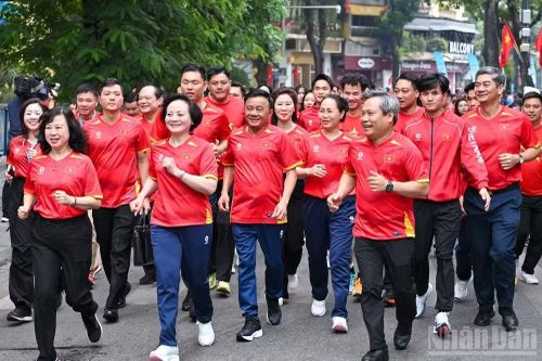 Phát động phong trào toàn dân tập luyện thể thao vì một Việt Nam khỏe mạnh