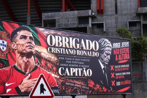 Ronaldo đâu chỉ là một trận đấu