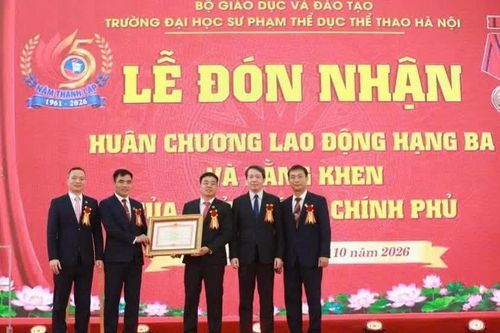 Thứ trưởng Phạm Quang Hưng: Giáo dục thể chất không chỉ nâng cao sức khỏe