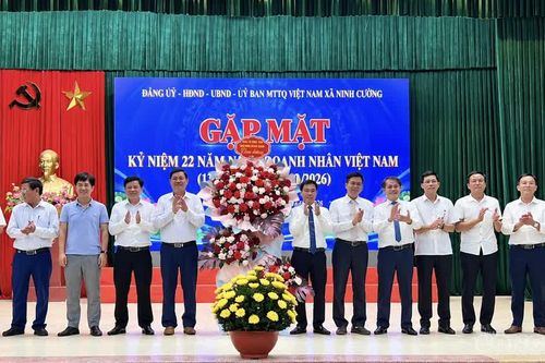 Ninh Cường ghi nhận đóng góp của cộng đồng doanh nghiệp vào phát triển kinh tế - xã hội