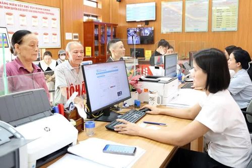Sẽ rà soát lương cơ sở, bảng lương, phụ cấp của cán bộ, công chức