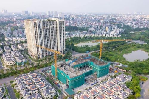Chủ đầu tư dè chừng bung hàng, nguồn cung chung cư Hà Nội giảm mạnh