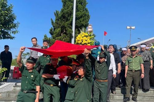 Cuộc 'trở về' sau gần 50 năm của hai anh em ruột liệt sĩ