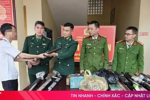 Để người dân hiểu và tự giác giao nộp vũ khí