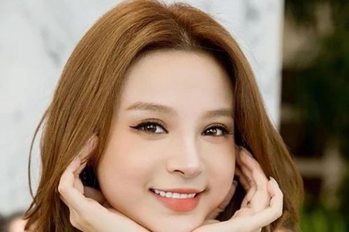 'Phú bà' Vbiz sống trong biệt thự 100 tỷ, có mọi thứ: nhan sắc, sự nổi tiếng và giàu sang