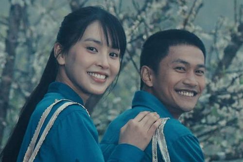 Tiểu Vy và nam ca sĩ hơn tuổi đón tin vui sau khi chính thức công khai