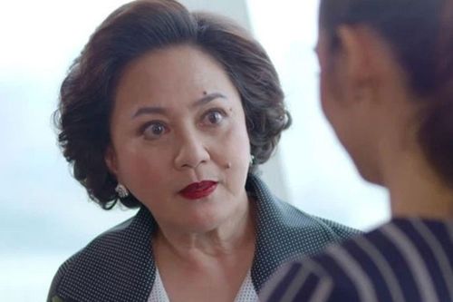 Con trai kết hôn với người phụ nữ nhà nghèo, mẹ giăng bẫy cực thủ đoạn hòng ép con dâu ly hôn