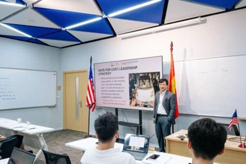 Từ chuyên gia giỏi đến nhà điều hành xuất sắc: Bước chuyển về tư duy quản trị