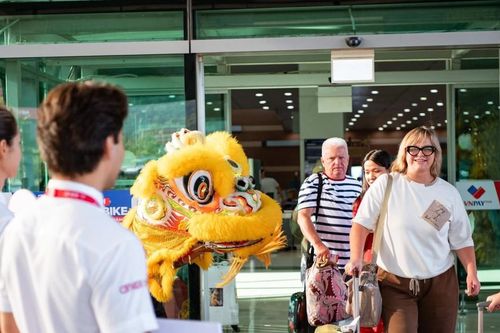 Khánh Hòa mở rộng thị trường cùng với tăng cường đón du khách Nga