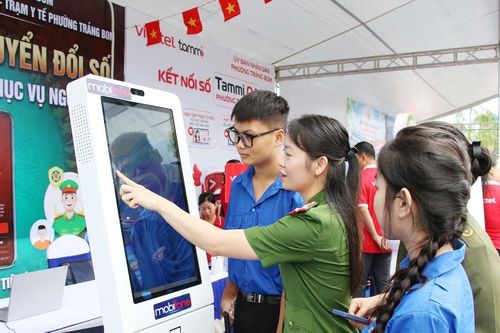 Đồng Nai lan tỏa phong trào 'Bình dân học vụ số', thúc đẩy chuyển đổi số toàn diện