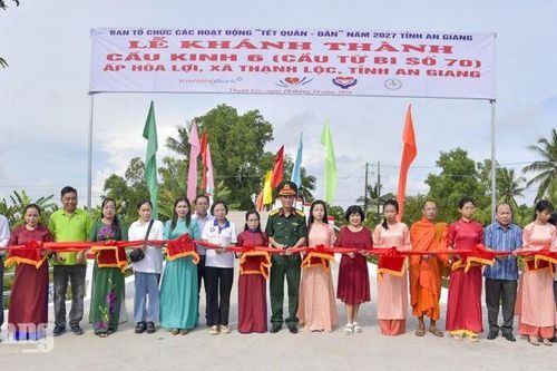 Thạnh Lộc khánh thành cầu Kênh 6 trị giá 632 triệu đồng