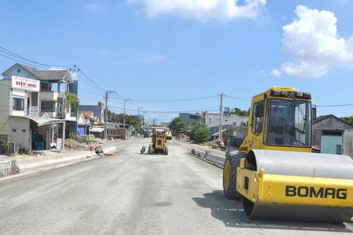 Quốc lộ 14E trước ngày về đích