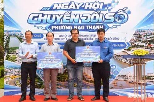 Phường Đạo Thạnh ra mắt nhiều mô hình chuyển đổi số thiết thực