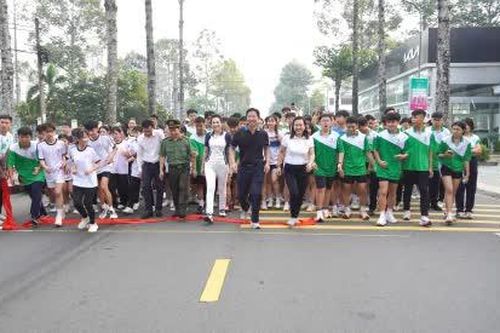 Đồng Tháp hưởng ứng phong trào Toàn dân luyện tập thể thao