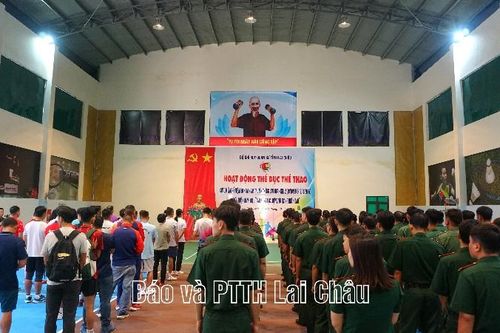 Giải Pickleball chào mừng kỷ niệm 80 năm Ngày Truyền thống lực lượng vũ trang Quân khu 2
