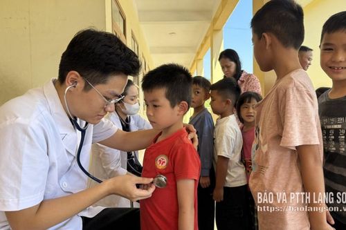 Lạng Sơn: Hơn 9.000 trẻ em được khám sàng lọc bệnh lý tim mạch miễn phí